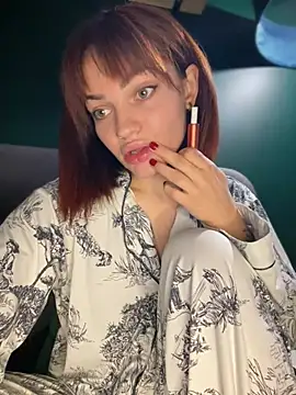 SaraLow online show from 01-19-26, 05:55