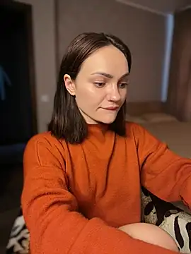 SaraLow online show from 03-21-26, 11:48