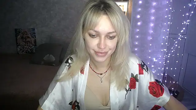 NickyAdamidi online show from 11-04-25, 03:11