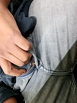 puuuhi online show from 04-23-26, 12:29