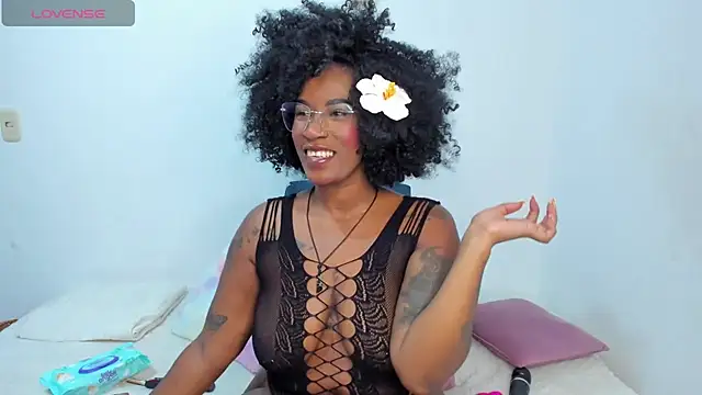 Brandy brown  online show from 12-03-25, 11:25