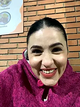 IvettSt  online show from 12-18-25, 06:30