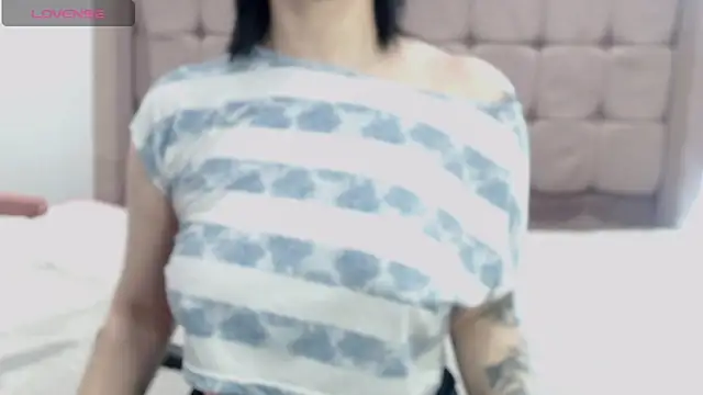 HotAss Hally online show from 10-11-25, 04:33