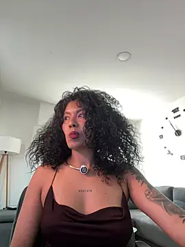 Snapshot of kyria_1 chatting on 06-03-26, 02:33 kyria 1 online show from 06-03-26, 02:33