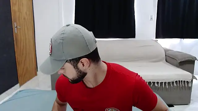 Snapshot of BombeiroHotx chatting on 02-25-26, 05:55 BombeiroHotx online show from 02-25-26, 05:55