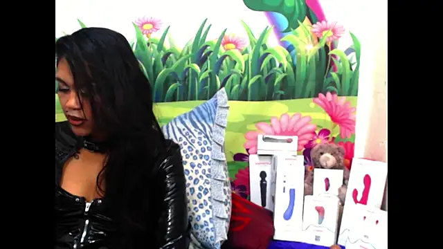 indiandesire4u69 online show from 12-04-25, 06:27