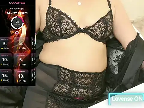 Mohinees Charm online show from 10-27-25, 10:19