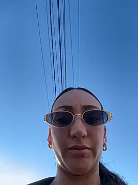 Ninabigtitied online show from 02-09-26, 12:31