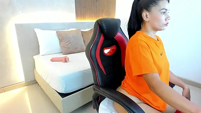 dana daree online show from 09-16-25, 07:04