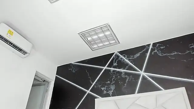 AerumChae online show from 03-26-26, 12:00