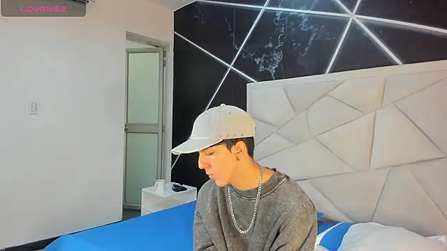 AerumChae online show from 04-09-26, 12:21