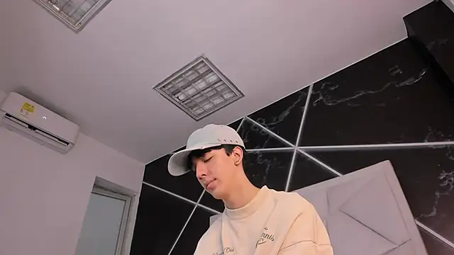 AerumChae online show from 05-14-26, 12:12