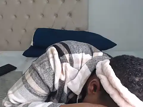 Lolly Ramochele online show from 11-12-25, 09:14