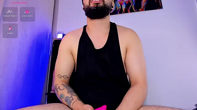 Noah devil  online show from 09-30-25, 09:53