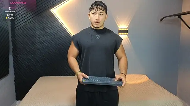 Horny nick18 online show from 03-07-26, 12:02