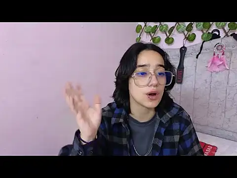 katalinathxandbritney1 online show from 09-27-25, 09:31