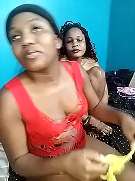 SweetHoney21  online show from 10-22-25, 09:25