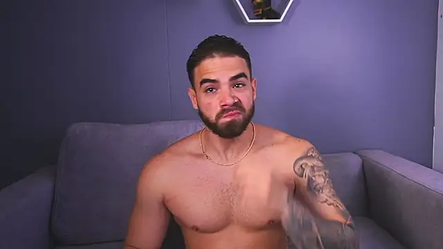 Paul Phoenix online show from 11-20-25, 07:35