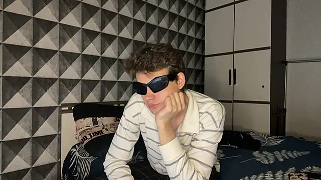 merycouple online show from 04-20-26, 10:00