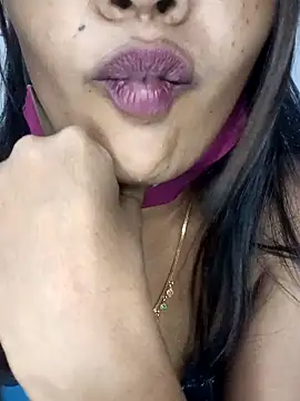 Tamil kavinila online show from 02-26-26, 03:55