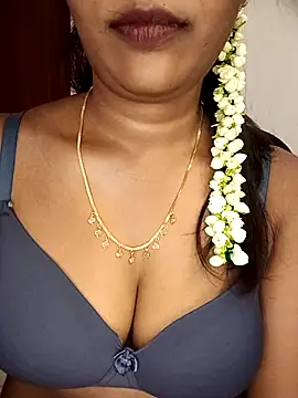 Tamil kavinila online show from 03-16-26, 11:58