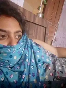 mahi-manisa online show from 04-28-26, 06:46