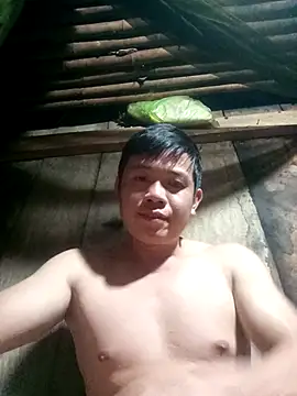 Snapshot of DungLuongg chatting on 11-08-25, 02:06 DungLuongg online show from 11-08-25, 02:06