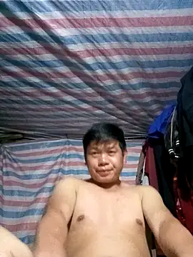 Snapshot of DungLuongg chatting on 03-21-26, 01:48 DungLuongg online show from 03-21-26, 01:48