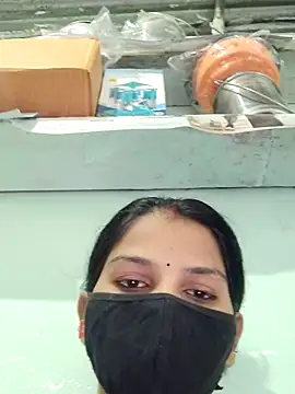 poojam93 online show from 09-23-25, 01:41