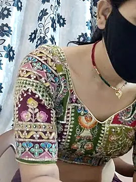 poojam93 online show from 04-09-26, 01:49