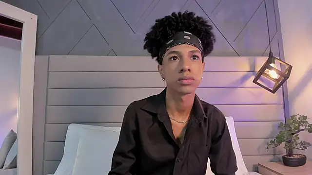 Johan gz  online show from 11-14-25, 11:31