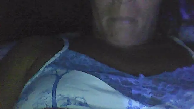 sarahkat86 online show from 01-09-26, 02:25