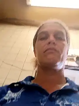 sarahkat86 online show from 01-13-26, 04:12