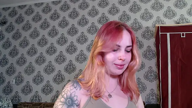 Alismoona online show from 04-15-26, 07:58