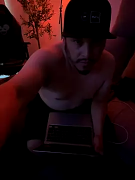 Snapshot of kvrkvr19 chatting on 11-20-25, 12:22 kvrkvr19 online show from 11-20-25, 12:22