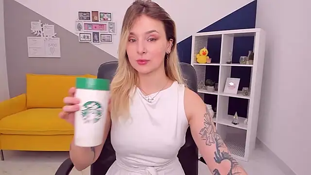 LilFleurish online show from 03-23-26, 05:33