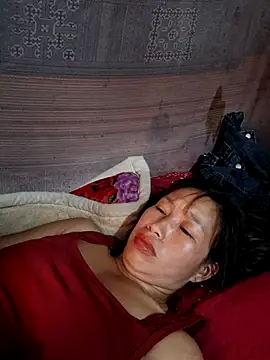 Snapshot of ngocngoc_cute chatting on 07-06-26, 03:03 ngocngoc cute online show from 07-06-26, 03:03