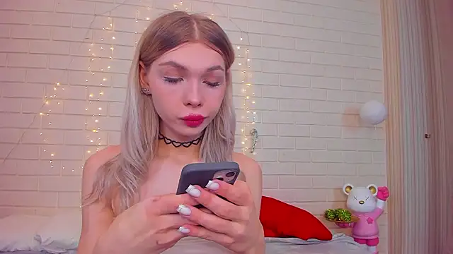 Blondy Fina online show from 02-03-26, 04:32