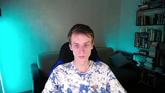 yes cute boy  online show from 02-25-26, 02:16