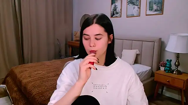 lil angel  online show from 03-04-26, 08:53