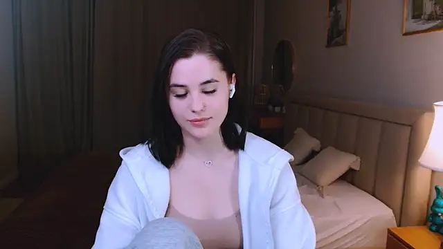 lil angel  online show from 04-02-26, 02:20