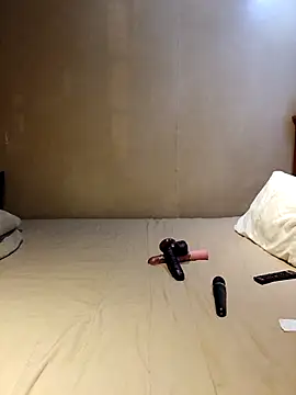 missboobiesSA online show from 12-17-25, 09:54