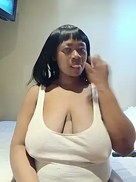 Snapshot of missboobiesSA chatting on 07-14-26, 11:10 missboobiesSA online show from 07-14-26, 11:10