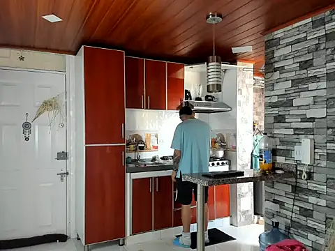 Masterblue hot online show from 10-12-25, 07:35