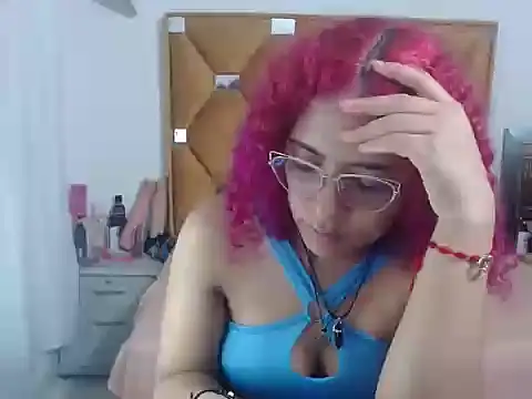 CATTALINAHOT online show from 04-09-26, 06:19