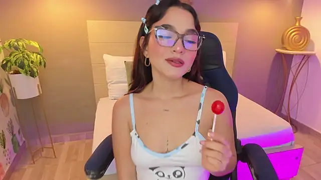 luma sky  online show from 10-22-25, 02:56