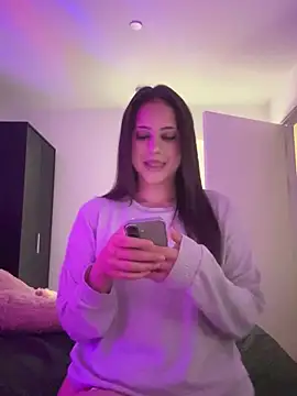 Snapshot of laylabliss chatting on 11-14-25, 12:31 laylabliss online show from 11-14-25, 12:31