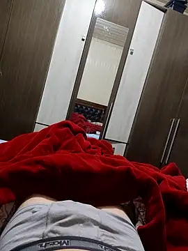 Gustavo198045 online show from 09-10-25, 01:38