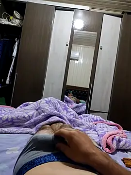 Gustavo198045 online show from 02-04-26, 03:12