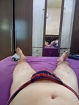 Gustavo198045 online show from 04-09-26, 05:07